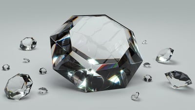 Welcher Schmuck macht Frauen sofort ernst genommen?